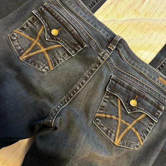 KUT from the Kloth - Natalie HR Boot - Picture 2 of 3